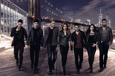 'Shadowhunters' Review .